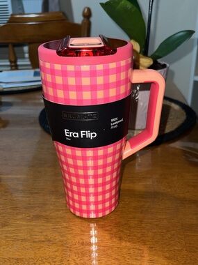 Brumate Era Flip 30oz Water Bottle - Peach Gingham 💓